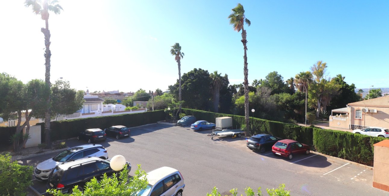 Resale - Apartment / flat -
Torrevieja - San Luis