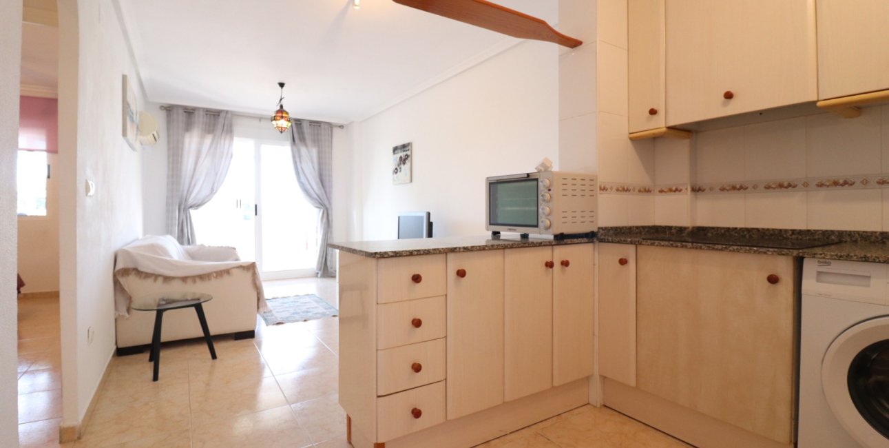 Resale - Apartment / flat -
Torrevieja - San Luis