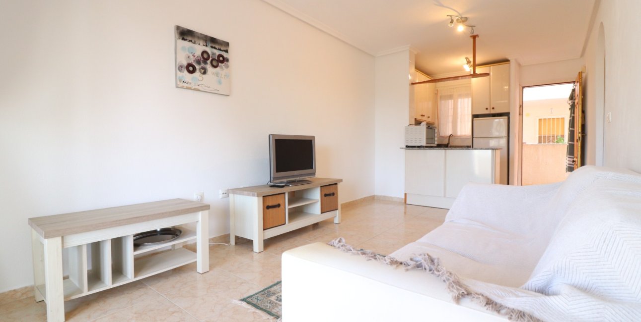 Resale - Apartment / flat -
Torrevieja - San Luis