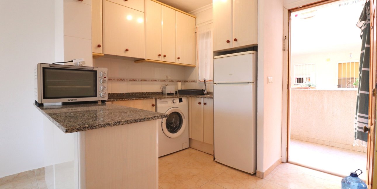 Resale - Apartment / flat -
Torrevieja - San Luis