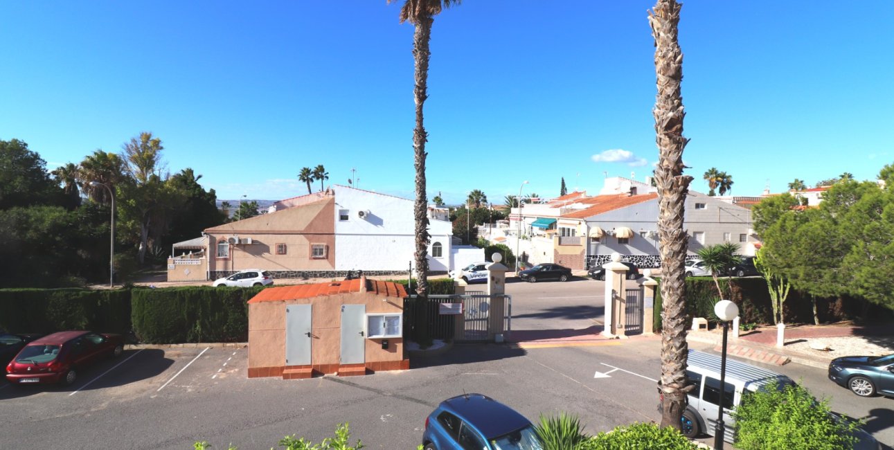 Resale - Apartment / flat -
Torrevieja - San Luis