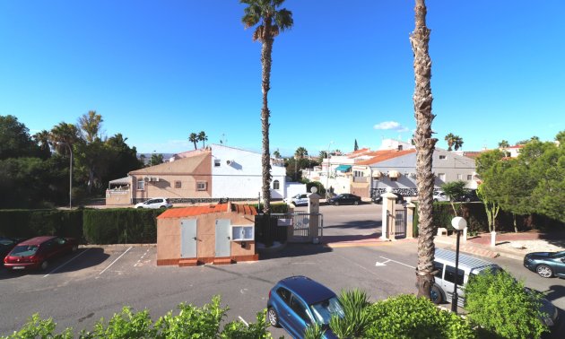 Resale - Apartment / flat -
Torrevieja - San Luis