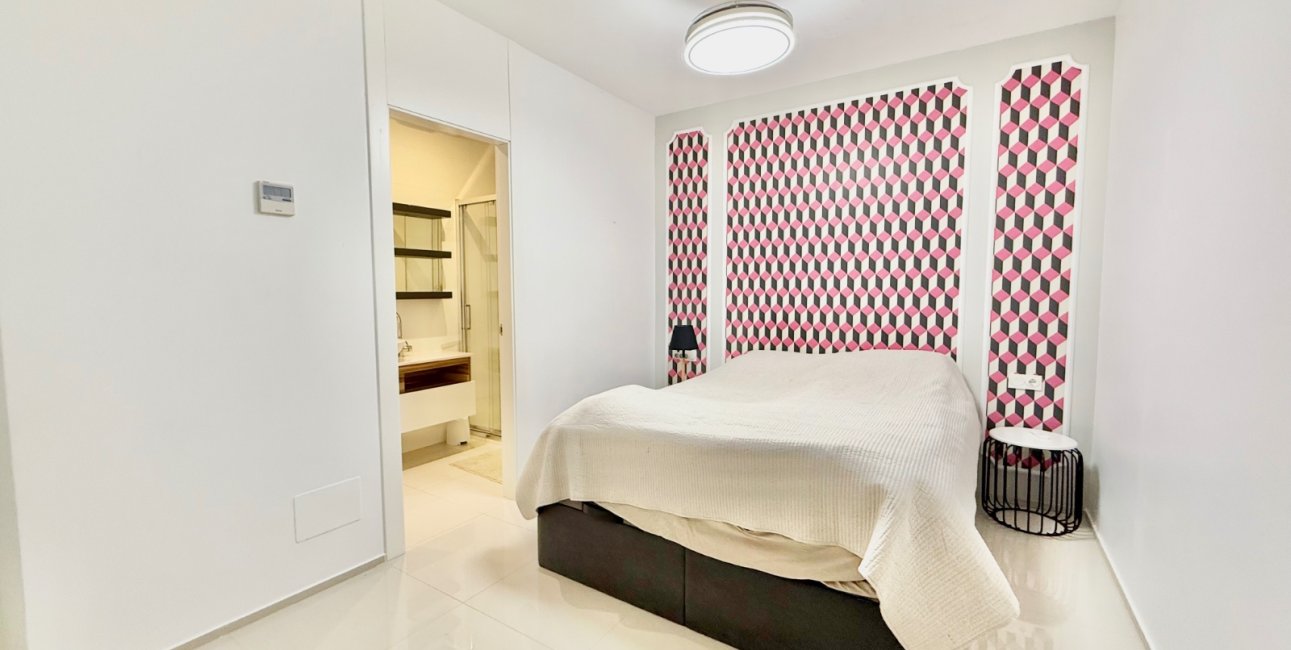 Resale - Townhouse -
Ciudad Quesada - Doña Pepa