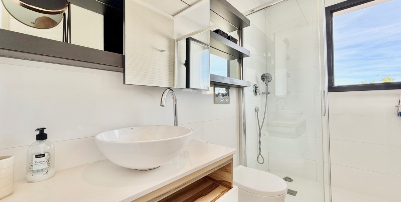 Resale - Townhouse -
Ciudad Quesada - Doña Pepa