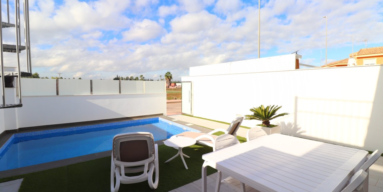 Resale - Townhouse -
Daya Vieja - Daya Vieja - Town