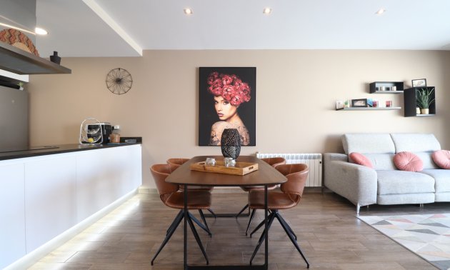 Resale - Townhouse -
Daya Vieja - Daya Vieja - Town