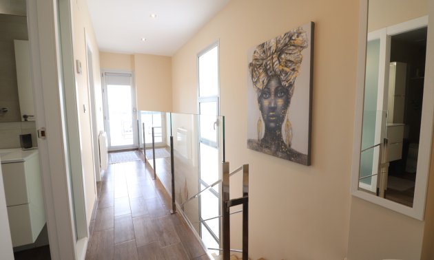 Resale - Townhouse -
Daya Vieja - Daya Vieja - Town