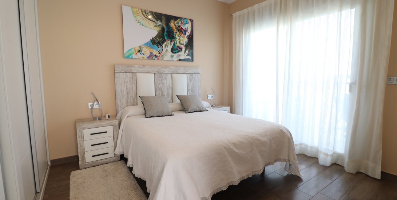 Resale - Townhouse -
Daya Vieja - Daya Vieja - Town