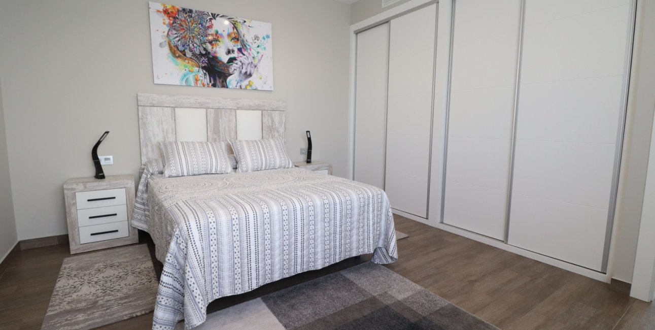 Resale - Townhouse -
Daya Vieja - Daya Vieja - Town