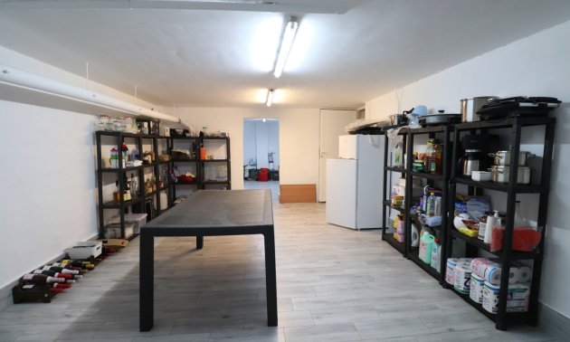 Resale - Townhouse -
Daya Vieja - Daya Vieja - Town