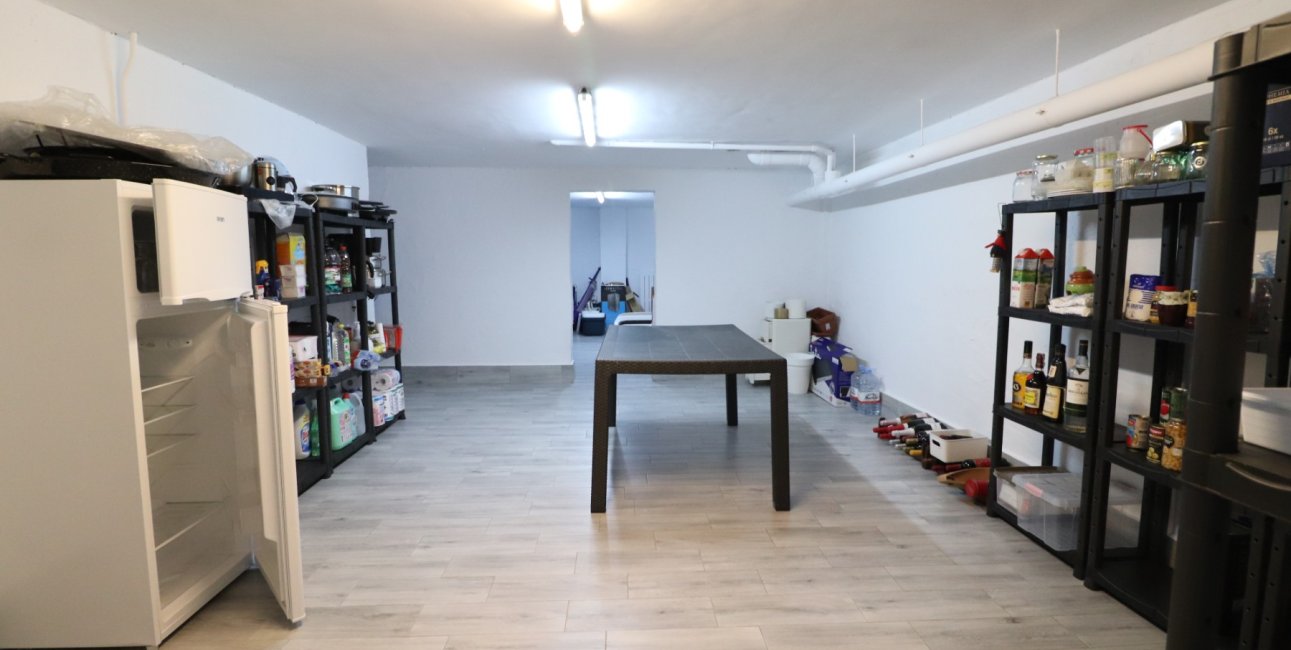 Resale - Townhouse -
Daya Vieja - Daya Vieja - Town