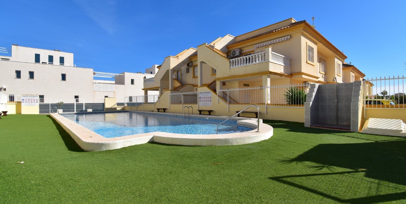 Reventa - Apartamento / piso -
Orihuela Costa - Playa Flamenca