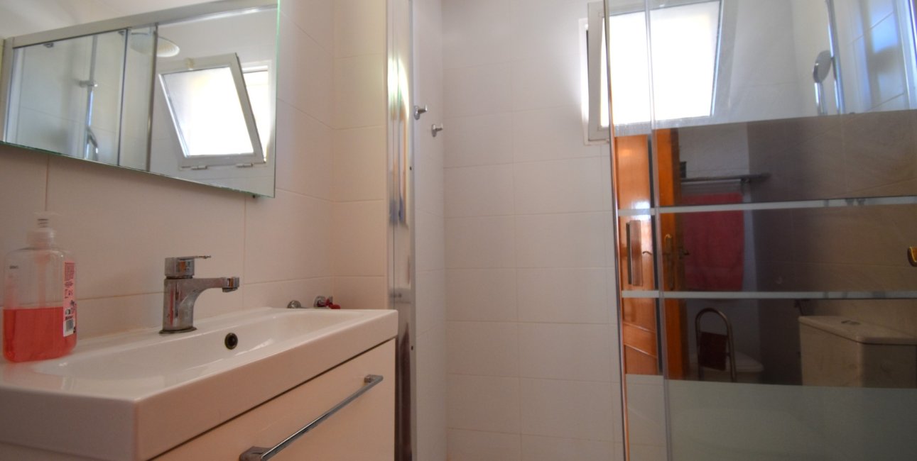 Reventa - Apartamento / piso -
Orihuela Costa - Playa Flamenca