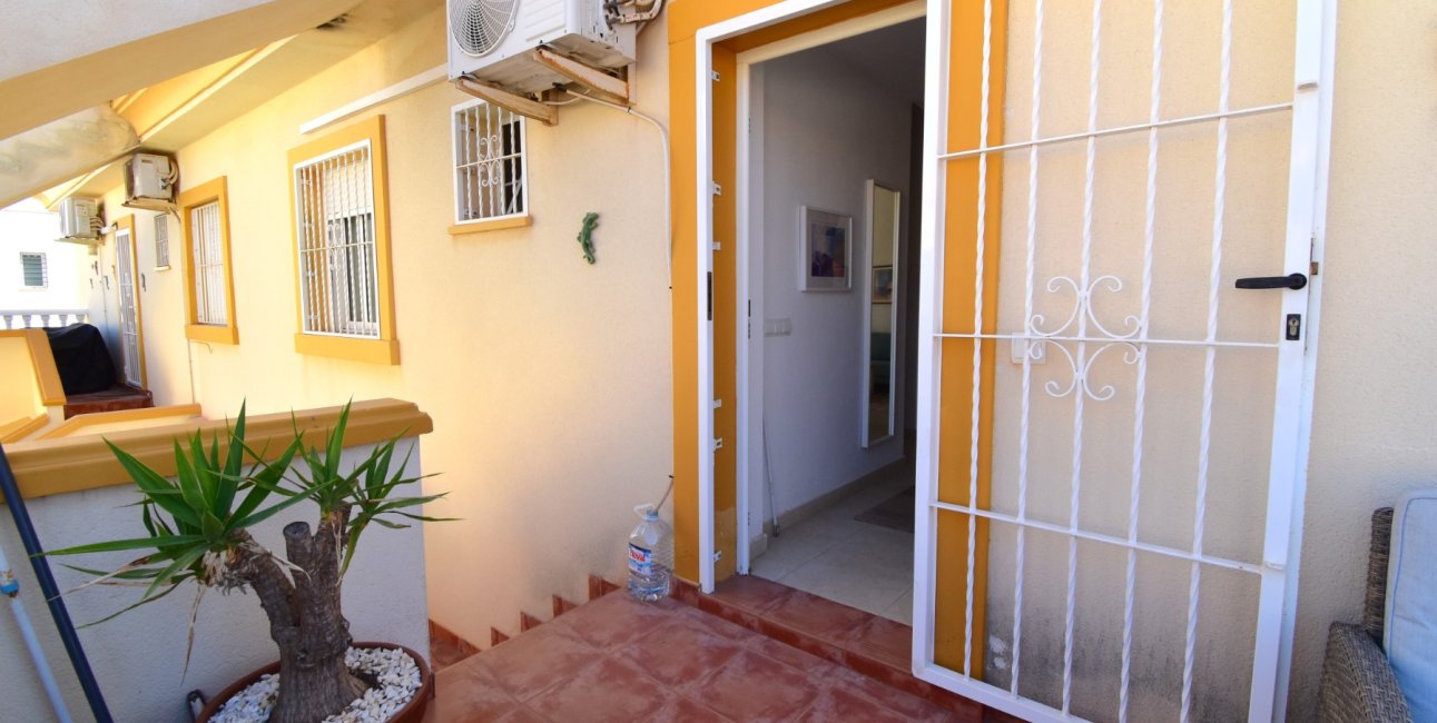 Reventa - Apartamento / piso -
Orihuela Costa - Playa Flamenca