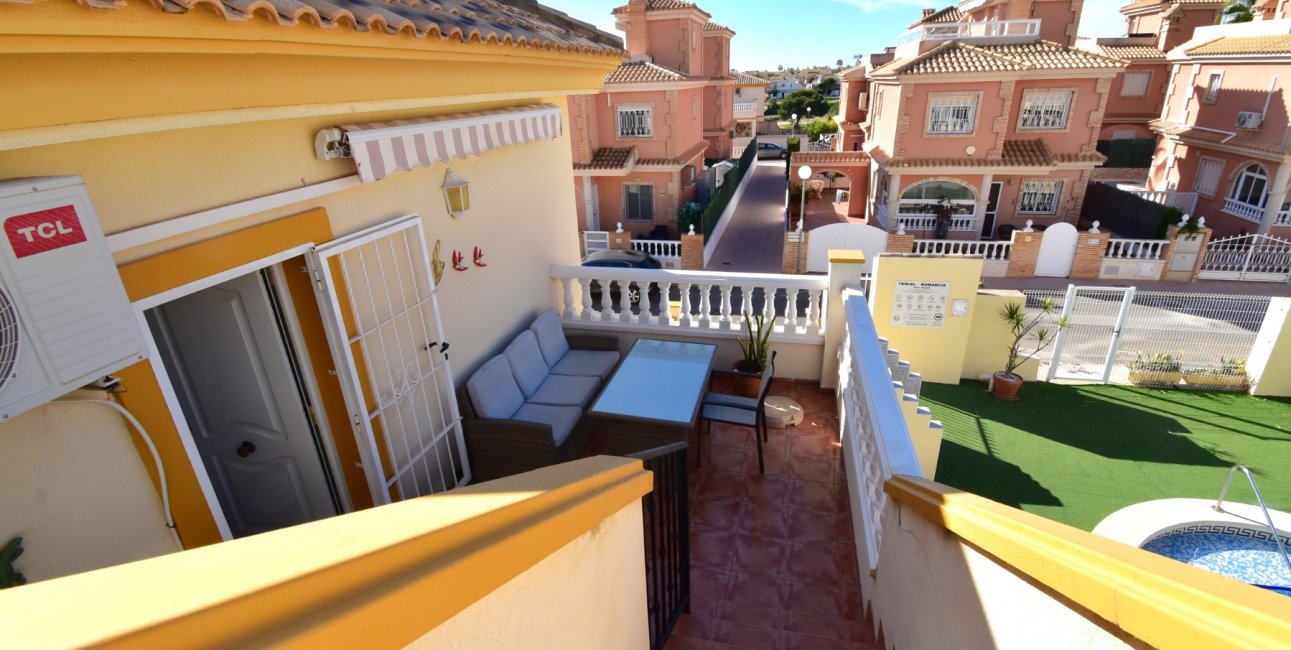 Reventa - Apartamento / piso -
Orihuela Costa - Playa Flamenca
