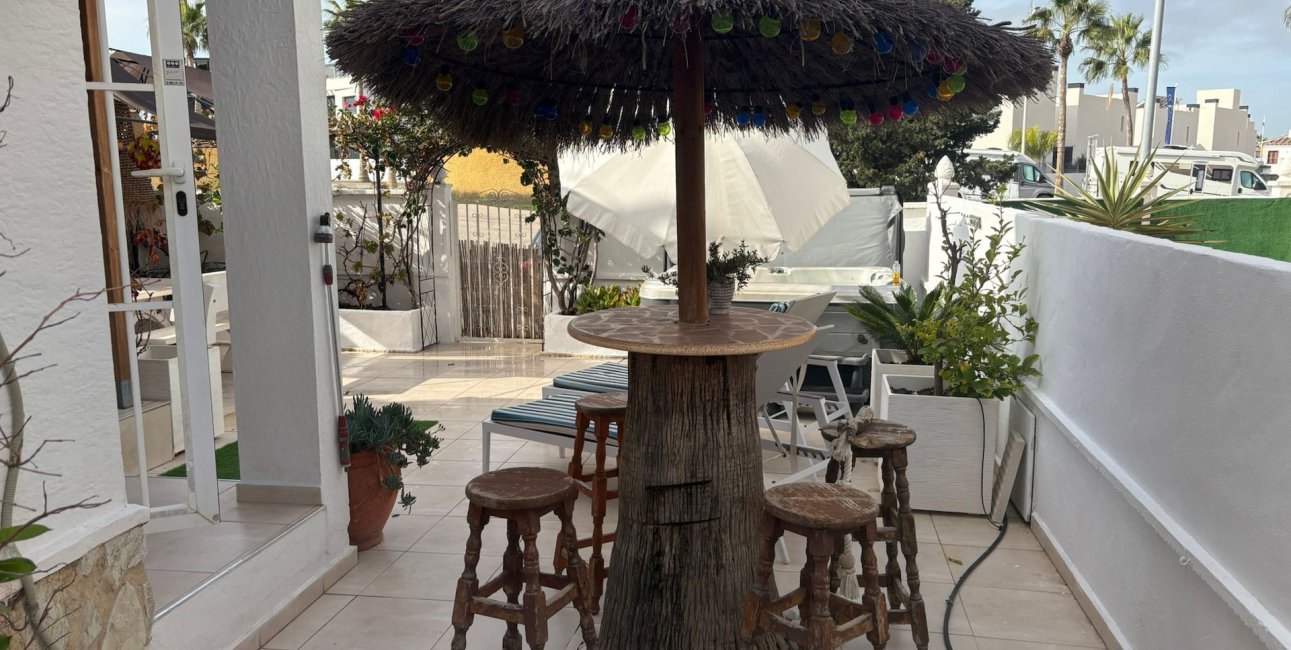 Resale - Townhouse -
Algorfa - Montemar