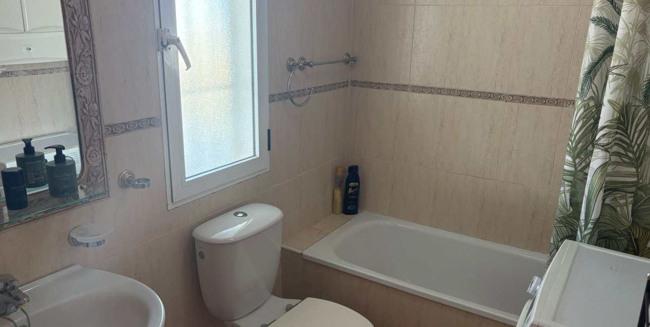 Resale - Townhouse -
Algorfa - Montemar