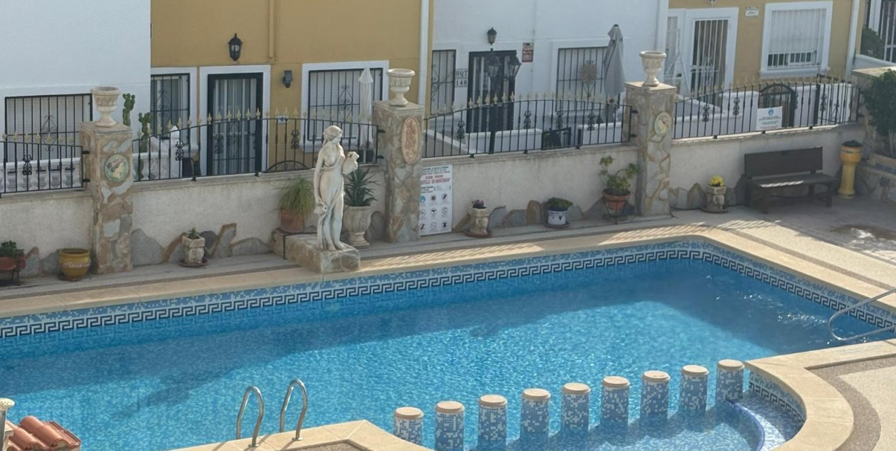 Resale - Townhouse -
Algorfa - Montemar