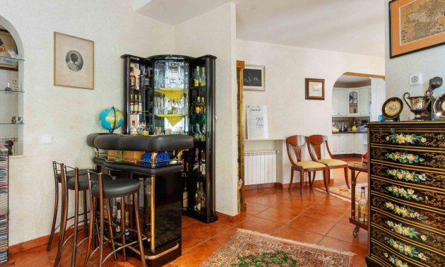 Resale - Villa -
Orihuela Costa - Cabo Roig