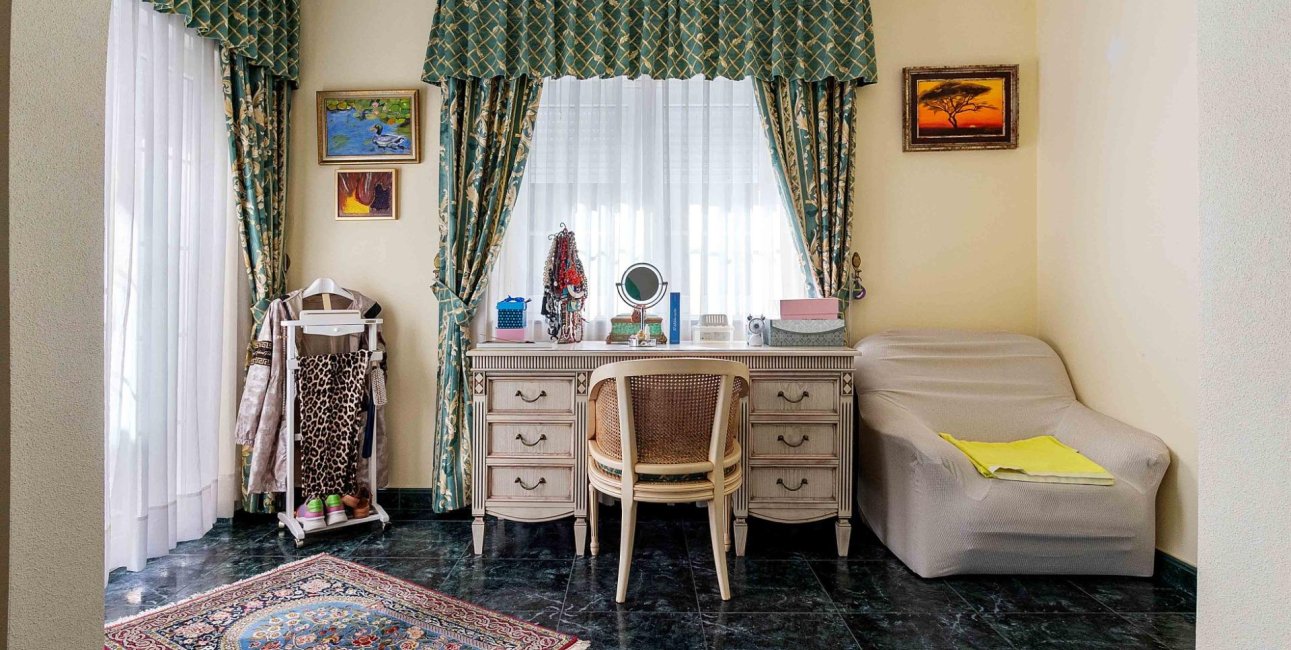 Resale - Villa -
Orihuela Costa - Cabo Roig