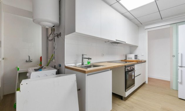 Resale - Apartment / flat -
Torrevieja - Playa Del Cura