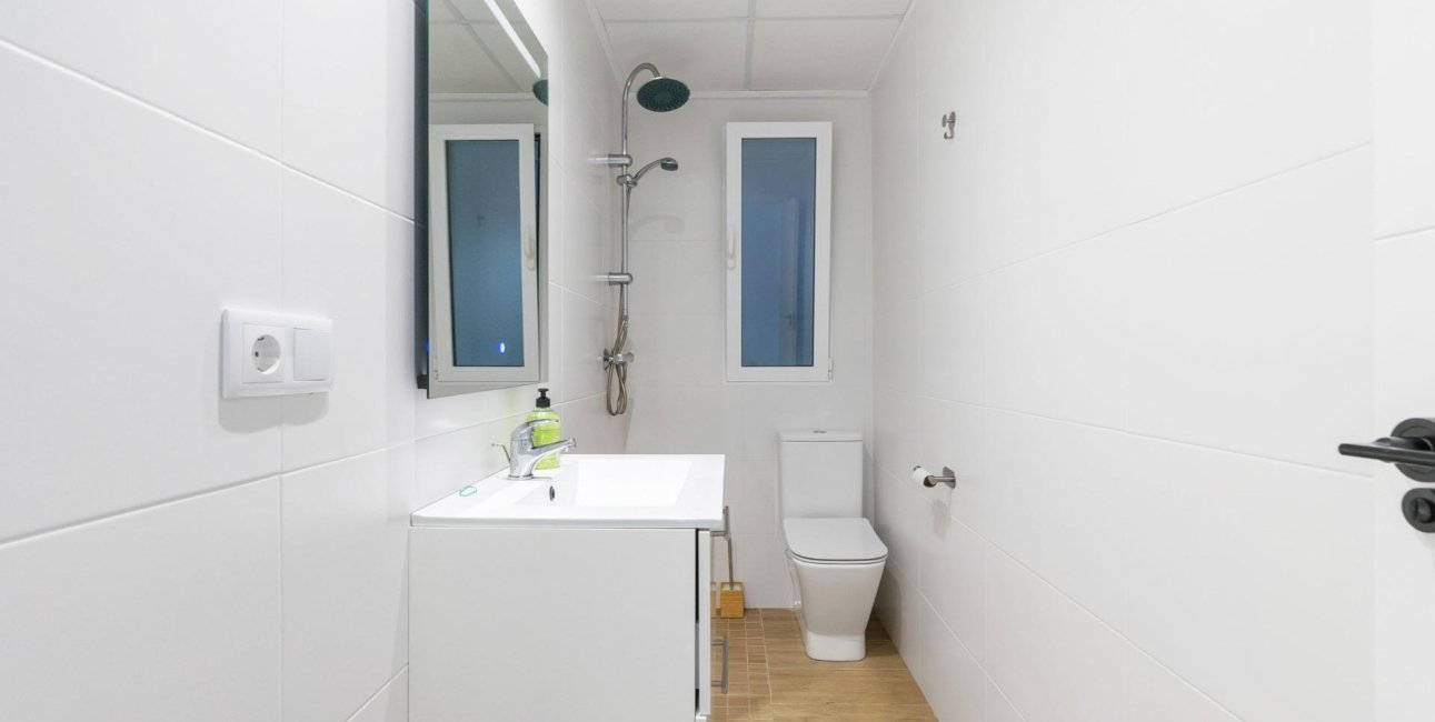 Resale - Apartment / flat -
Torrevieja - Playa Del Cura