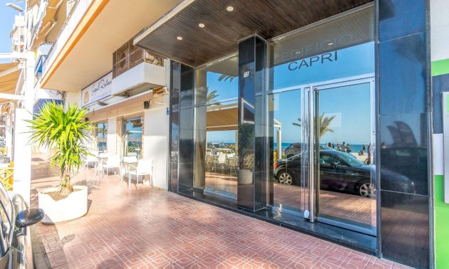 Resale - Apartment / flat -
Torrevieja - Playa Del Cura