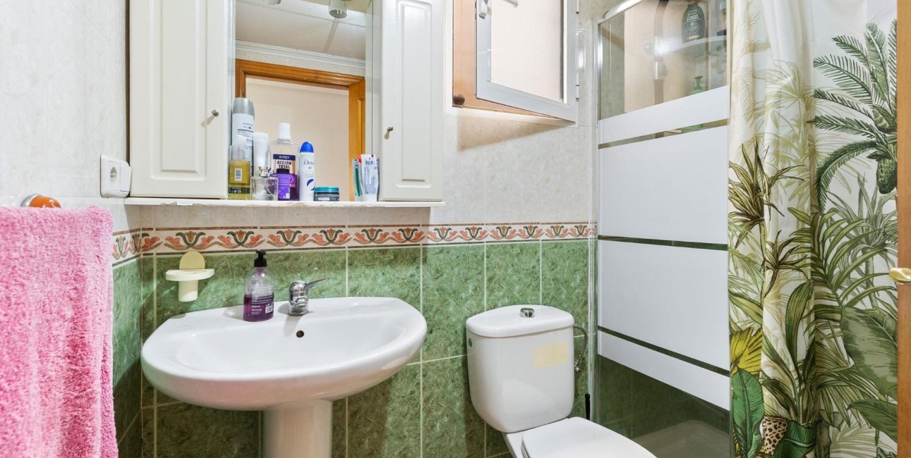 Reventa - Apartamento / piso -
Torrevieja - Torrevieja - Centre