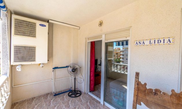 Reventa - Apartamento / piso -
Torrevieja - Torrevieja - Centre