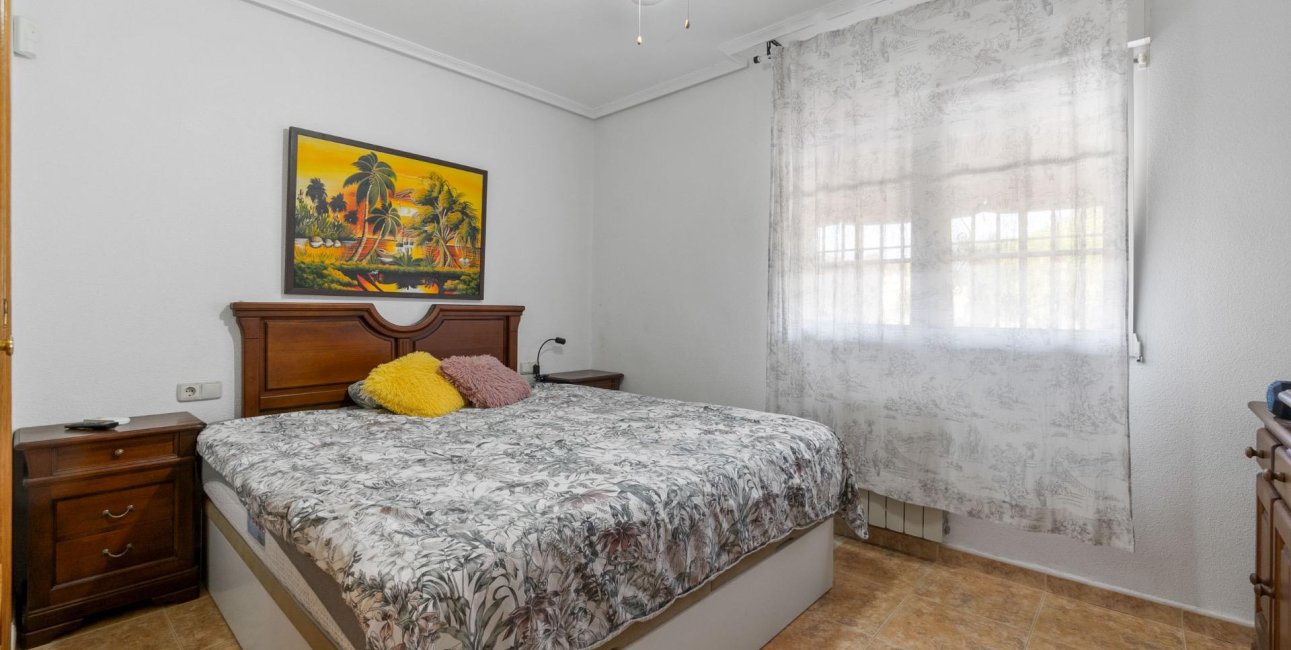Resale - Villa -
Torrevieja - Los Balcones