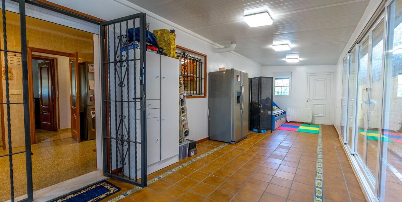 Resale - Villa -
Torrevieja - Los Balcones