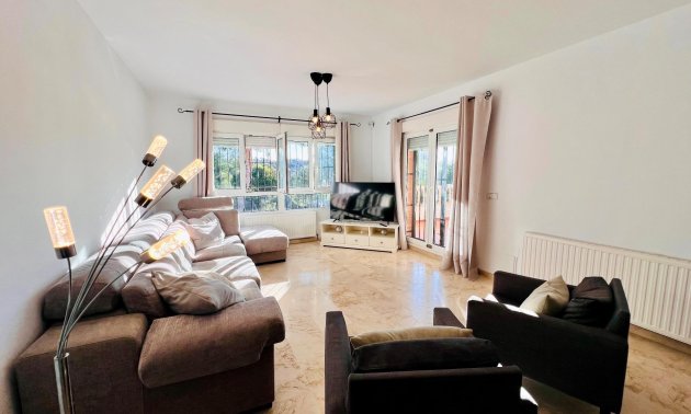 Resale - Villa -
Orihuela Costa - Las Ramblas