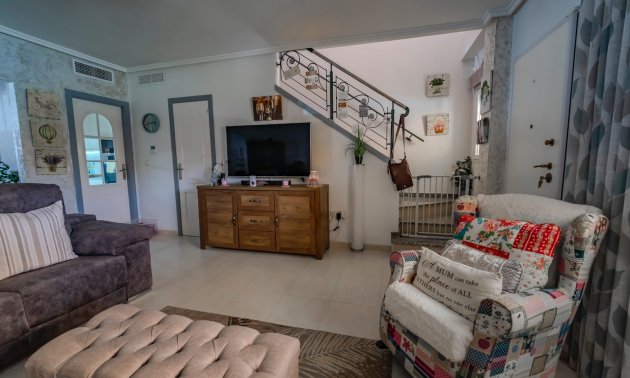 Resale - Townhouse -
Ciudad Quesada - Lo Marabu