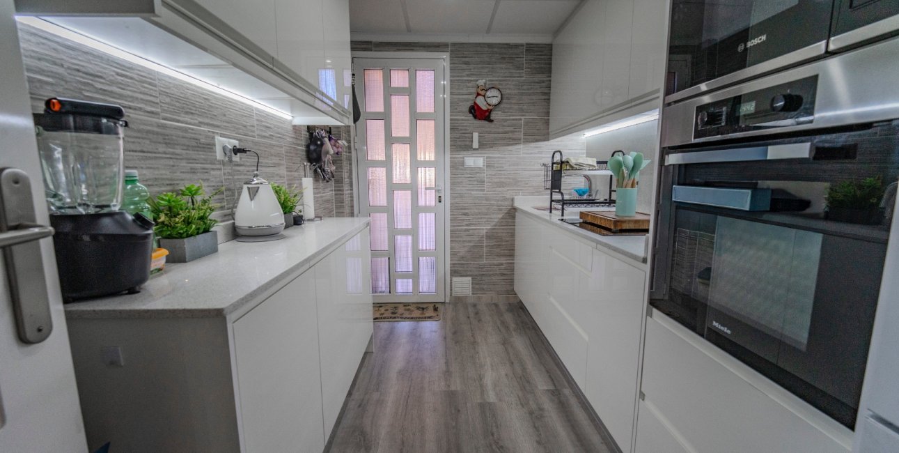 Resale - Townhouse -
Ciudad Quesada - Lo Marabu