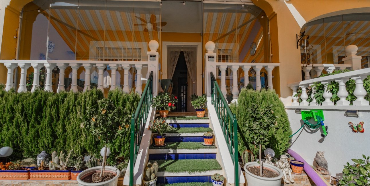 Resale - Townhouse -
Ciudad Quesada - Lo Marabu