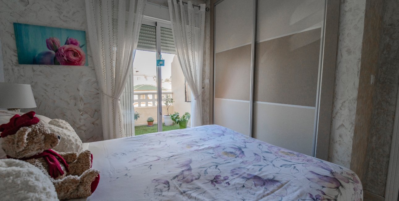 Resale - Townhouse -
Ciudad Quesada - Lo Marabu