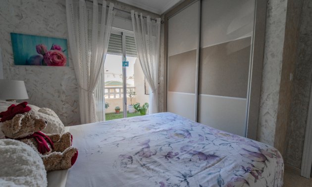 Resale - Townhouse -
Ciudad Quesada - Lo Marabu