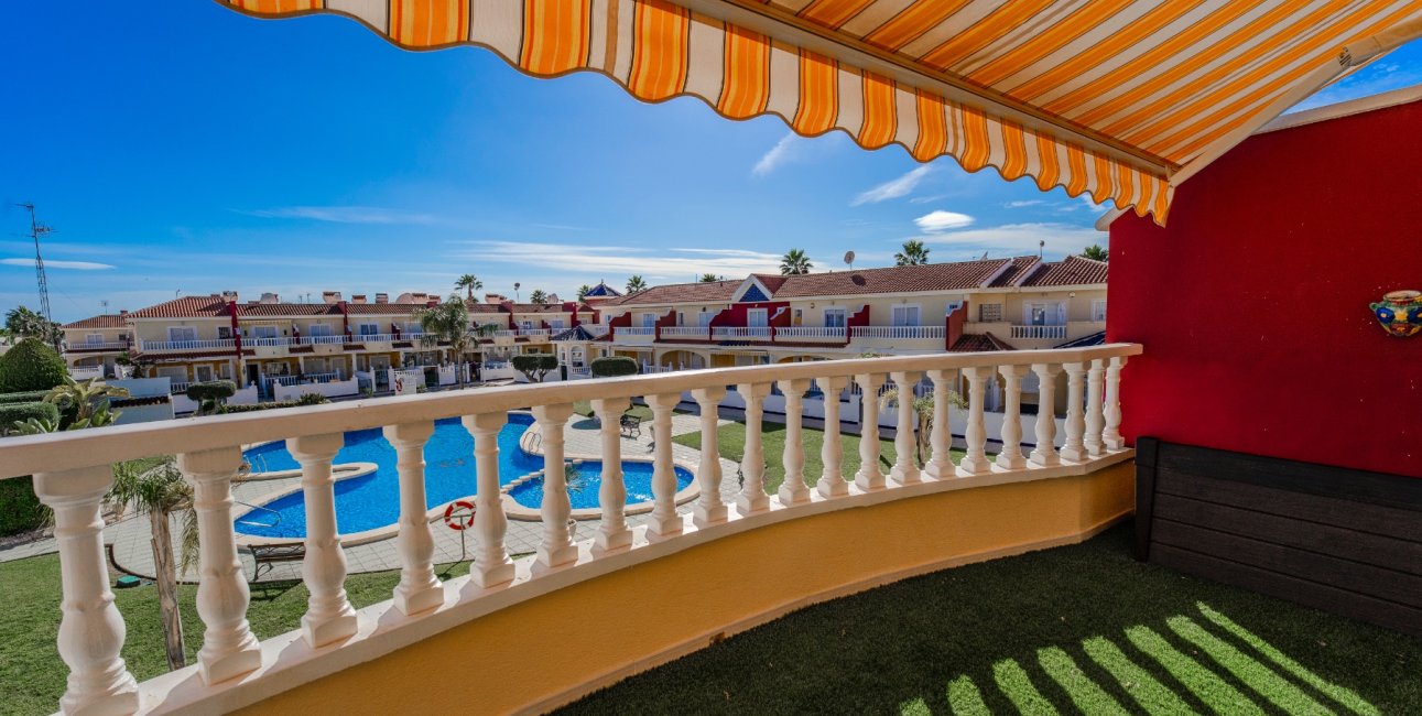 Resale - Townhouse -
Ciudad Quesada - Lo Marabu