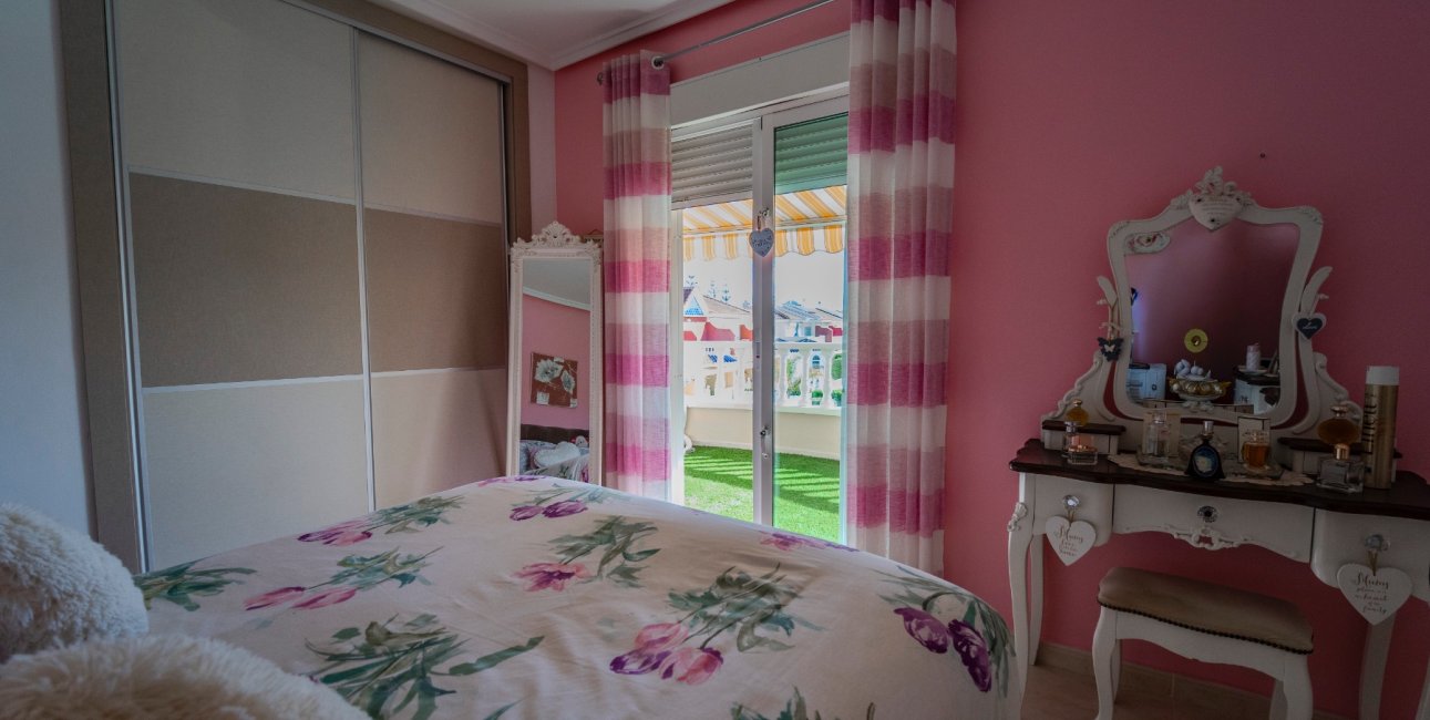 Resale - Townhouse -
Ciudad Quesada - Lo Marabu