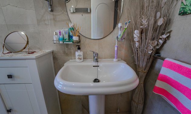 Resale - Townhouse -
Ciudad Quesada - Lo Marabu