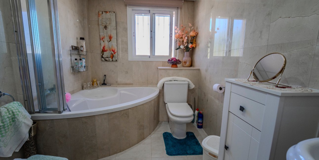 Resale - Townhouse -
Ciudad Quesada - Lo Marabu