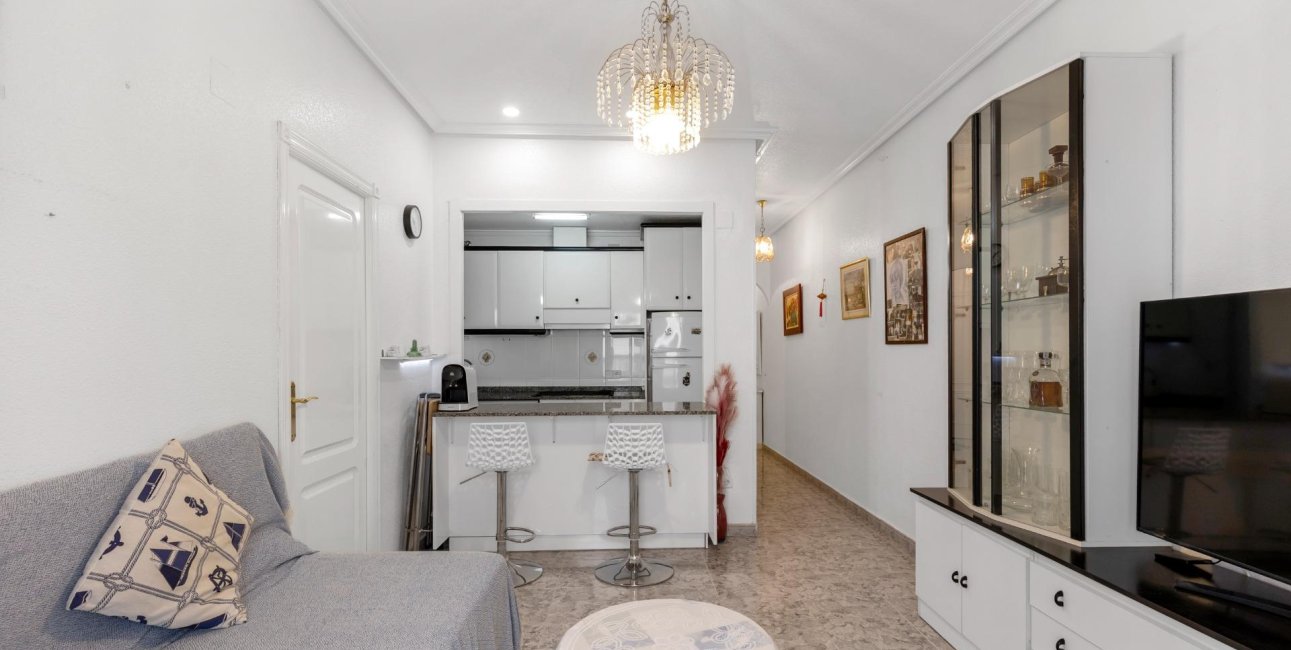 Reventa - Apartamento / piso -
Torrevieja - Paseo maritimo