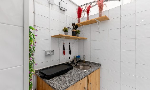 Reventa - Apartamento / piso -
Torrevieja - Paseo maritimo