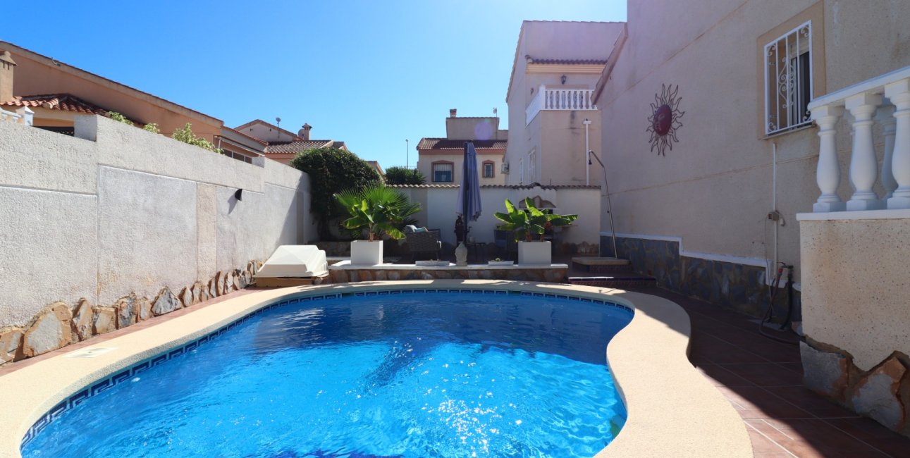 Rynek wtórny - Willa -
Benimar - Benimar II