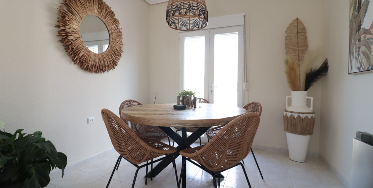 Rynek wtórny - Willa -
Benimar - Benimar II