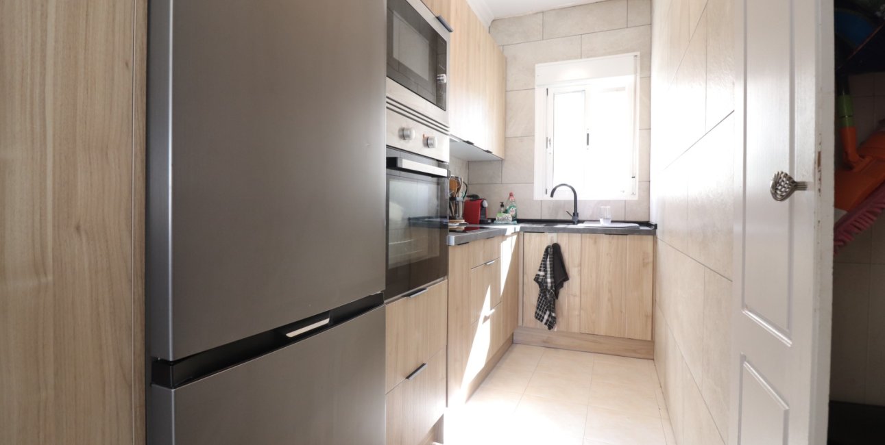 Rynek wtórny - Willa -
Benimar - Benimar II