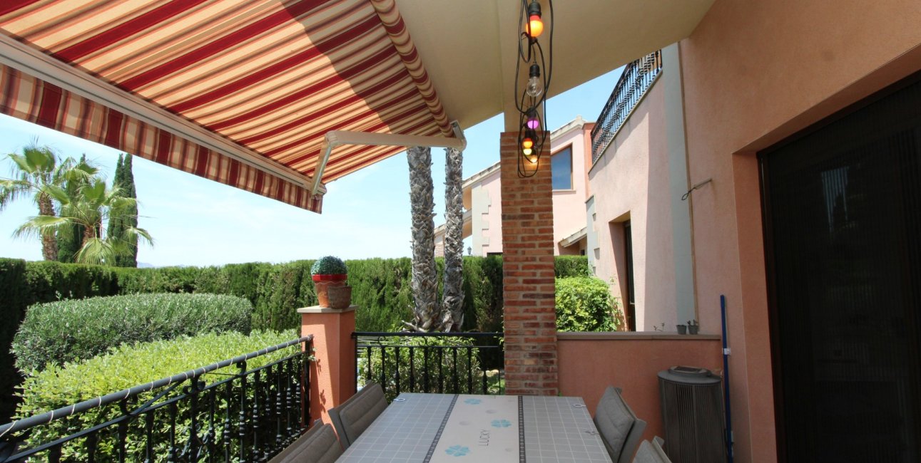 Rynek wtórny - Willa -
Algorfa - La Finca Golf Resort