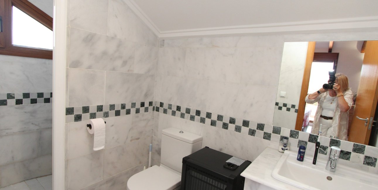 Rynek wtórny - Willa -
Algorfa - La Finca Golf Resort