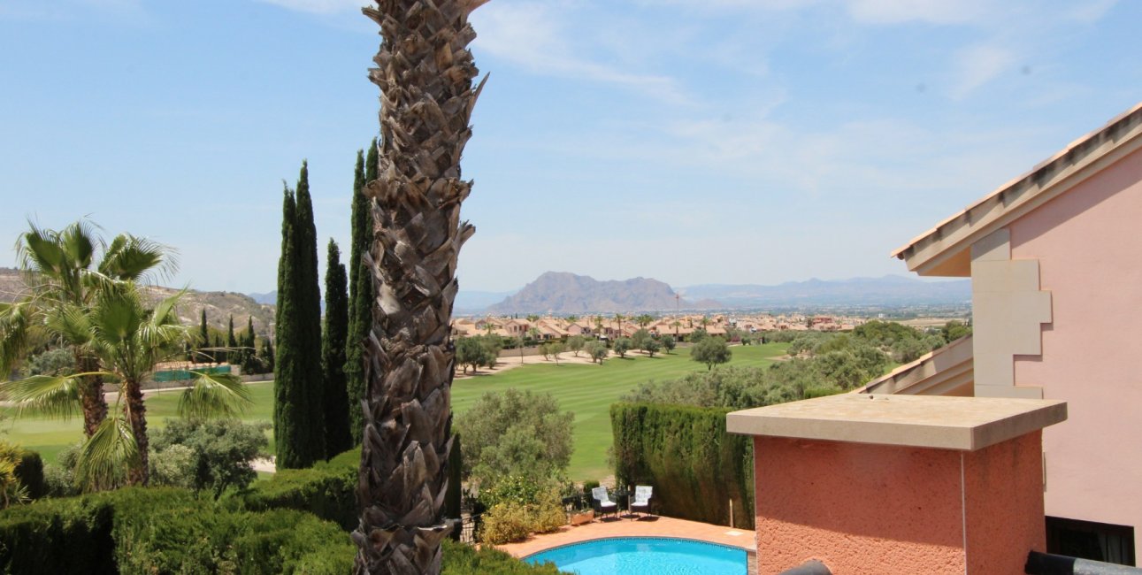 Rynek wtórny - Willa -
Algorfa - La Finca Golf Resort