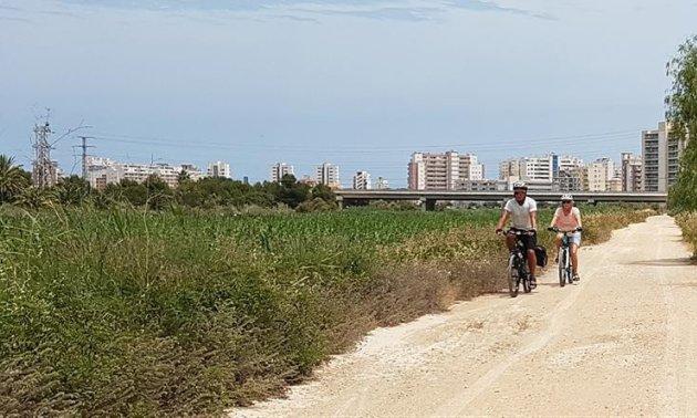 Rynek wtórny - Willa -
Algorfa - La Finca Golf Resort